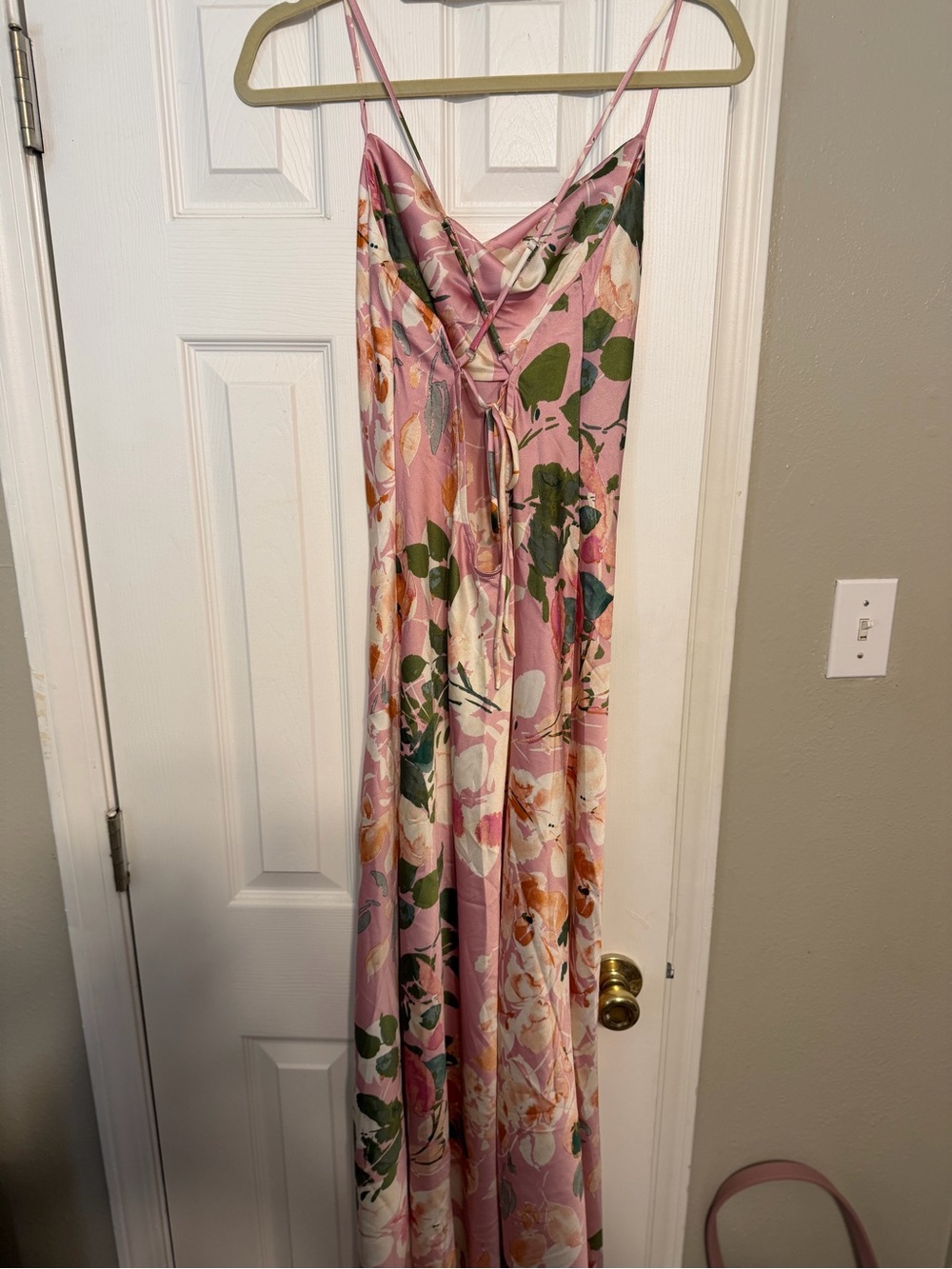 12th Tribe Natalia Floral Dress - Picture 5 of 7